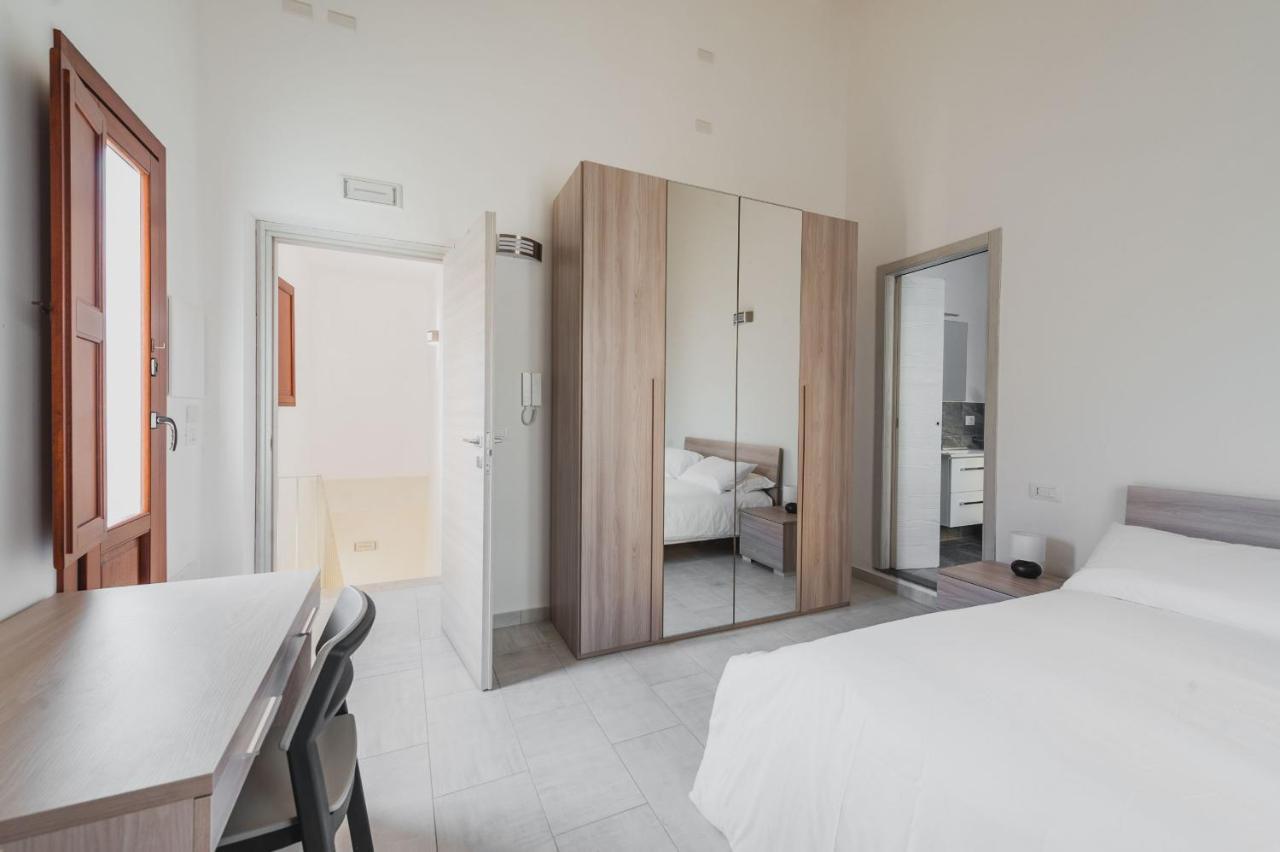 卡塔尼亚Modern Duplex With Balcony By Wonderful Italy公寓 外观 照片
