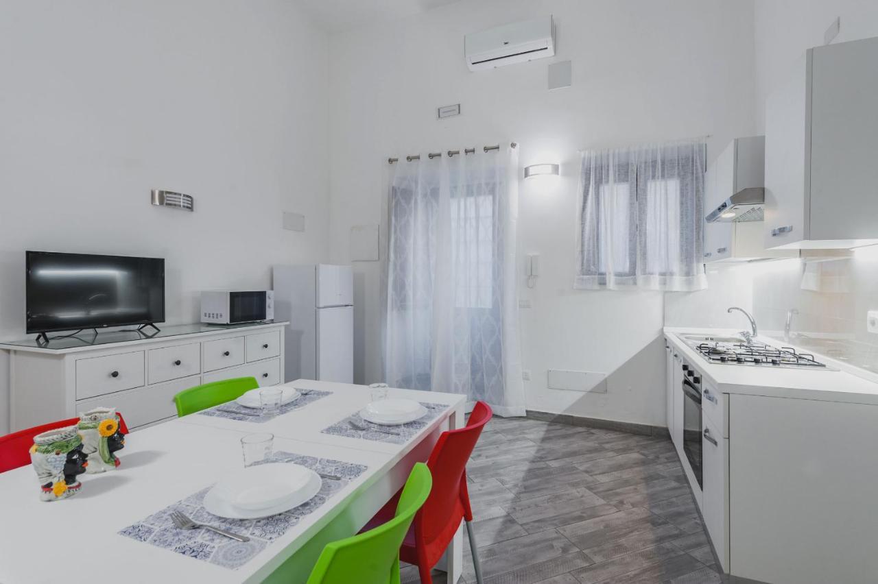 卡塔尼亚Modern Duplex With Balcony By Wonderful Italy公寓 外观 照片