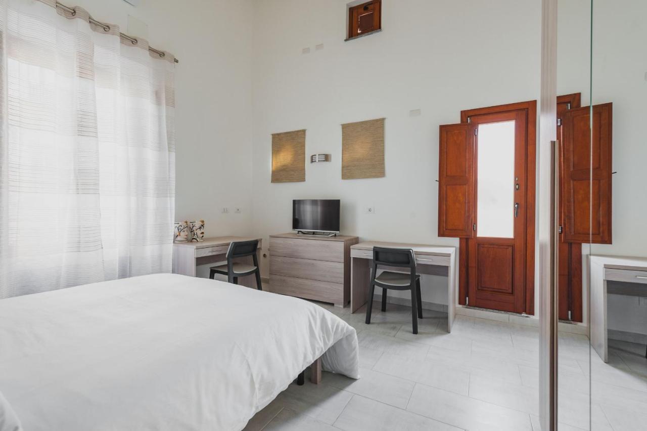 卡塔尼亚Modern Duplex With Balcony By Wonderful Italy公寓 外观 照片